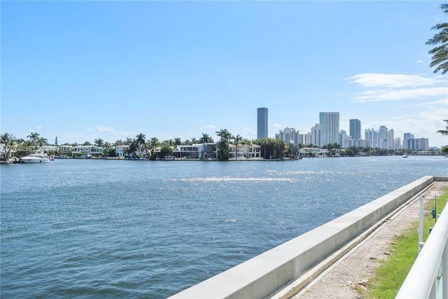 20201 E Country Club Dr 1808, Aventura, FL 33180