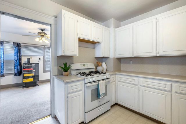 2766 Lee Street, Selma, CA 93662