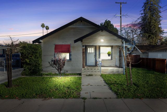 2766 Lee Street, Selma, CA 93662