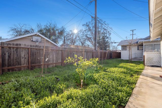 2766 Lee Street, Selma, CA 93662