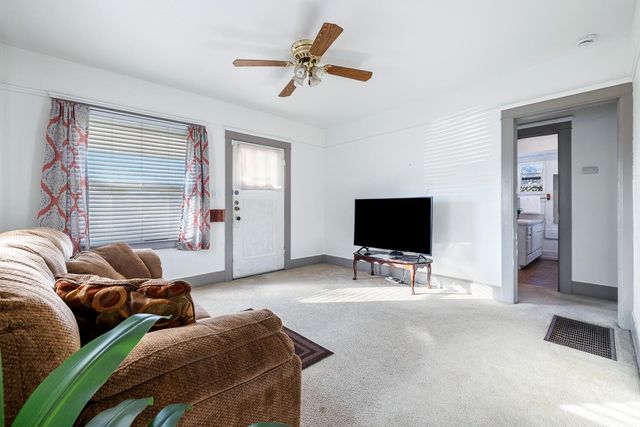 2766 Lee Street, Selma, CA 93662