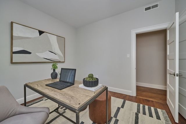 20 Marie Ave 1, Cambridge, MA 02139