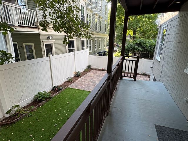 20 Marie Ave 1, Cambridge, MA 02139
