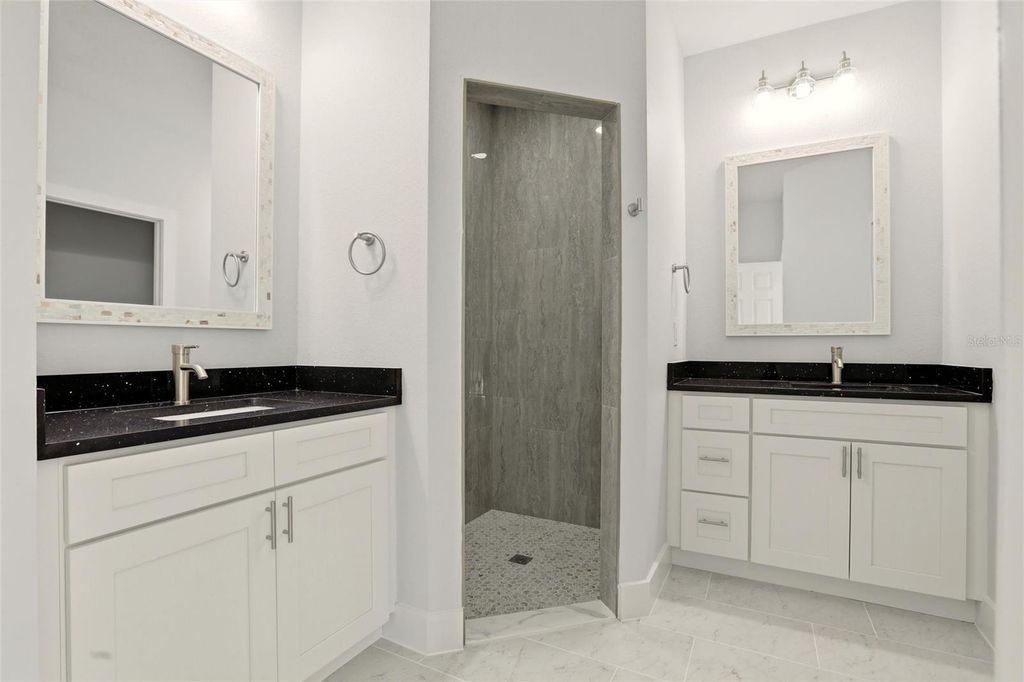 Image 15 of property listing at 3849 CITROEN DRIVE, Sebring, FL 33872