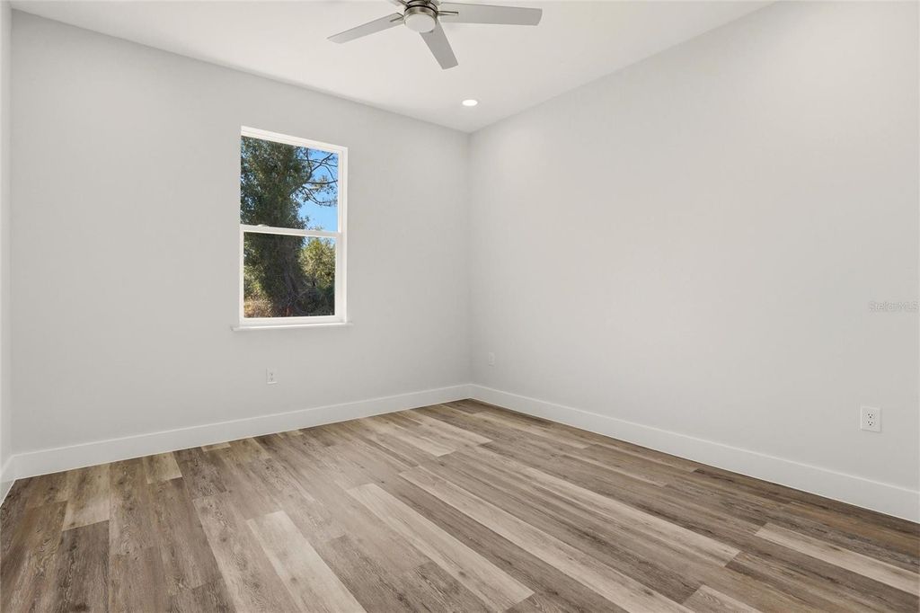 Image 16 of property listing at 3849 CITROEN DRIVE, Sebring, FL 33872