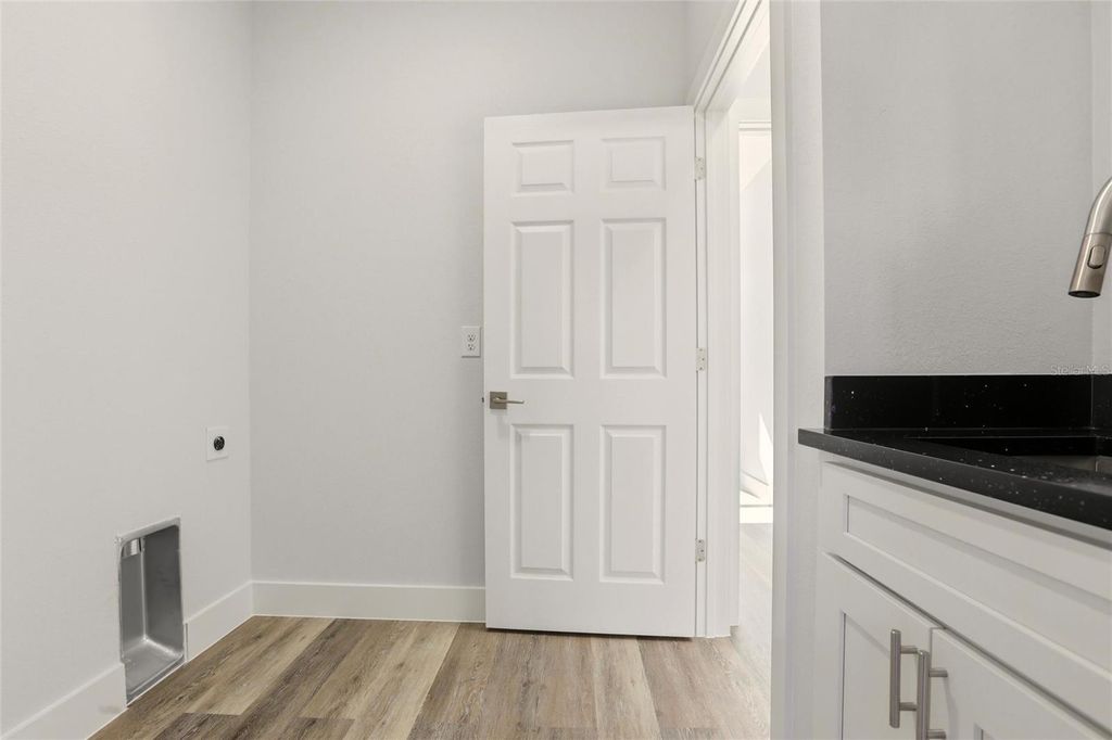 Image 24 of property listing at 3849 CITROEN DRIVE, Sebring, FL 33872