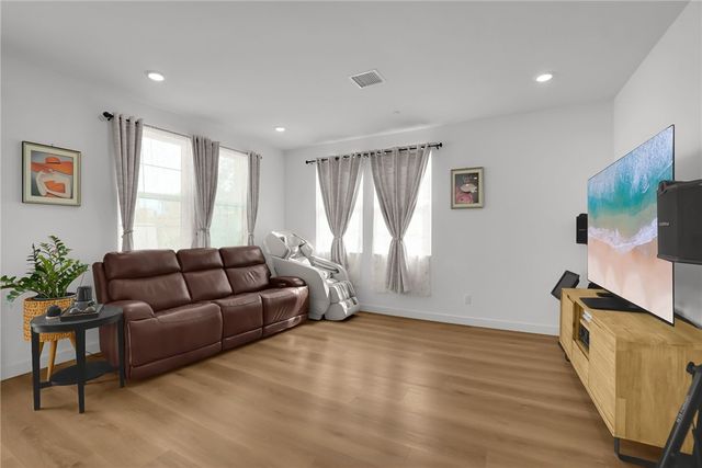 1753 Apricot Tree Pl., Upland, CA 91784