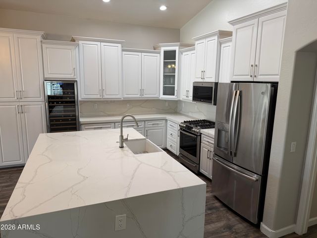 3430 E KESLER Lane, Gilbert, AZ 85295