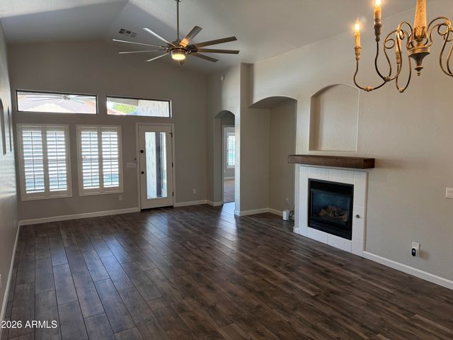 3430 E KESLER Lane, Gilbert, AZ 85295