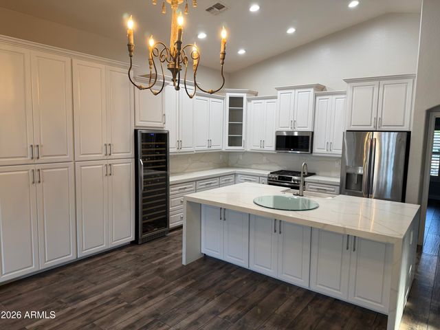 3430 E KESLER Lane, Gilbert, AZ 85295