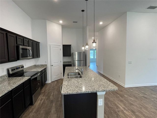 972 OCEAN SPRAY DRIVE, Ruskin, FL 33570