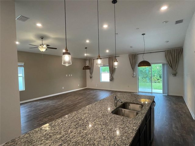 972 OCEAN SPRAY DRIVE, Ruskin, FL 33570
