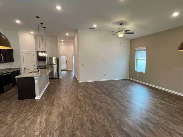 972 OCEAN SPRAY DRIVE, Ruskin, FL 33570