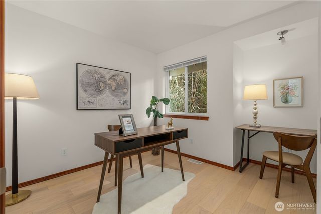 20803 NE 15th Lane, Sammamish, WA 98074