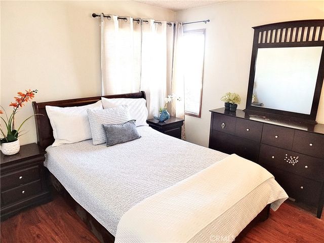 253 Orleans Way, Long Beach, CA 90805