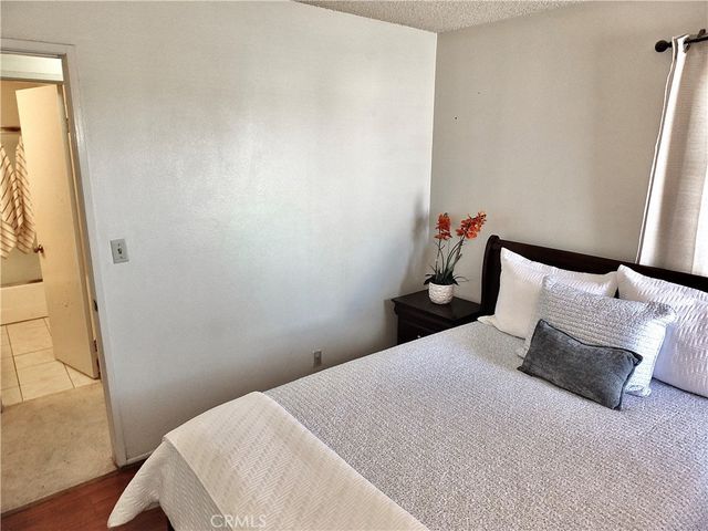 253 Orleans Way, Long Beach, CA 90805