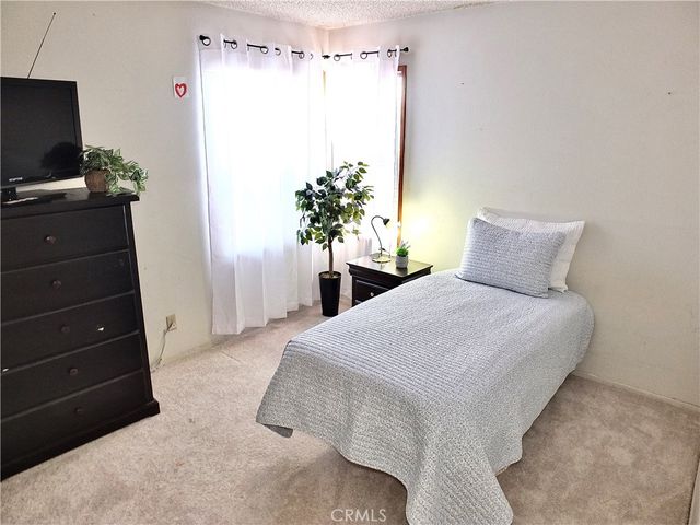 253 Orleans Way, Long Beach, CA 90805