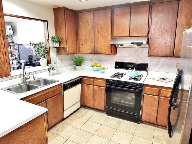 253 Orleans Way, Long Beach, CA 90805