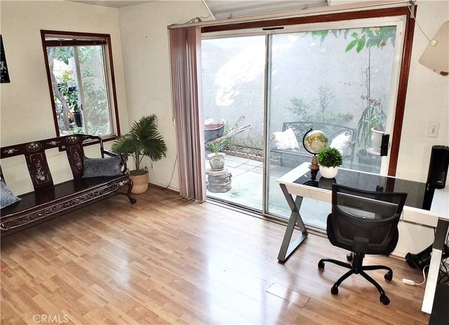 253 Orleans Way, Long Beach, CA 90805