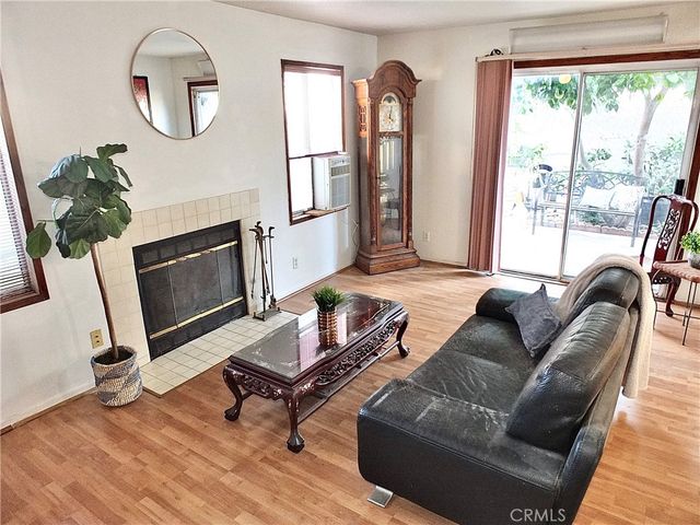 253 Orleans Way, Long Beach, CA 90805