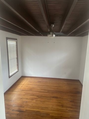 2702 Wayside Avenue, Fort Worth, TX 76110