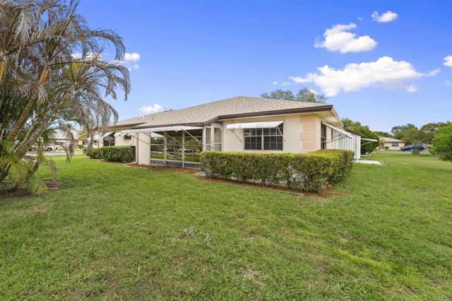 519 Ponderosa Drive 43, Fort Pierce, FL 34982