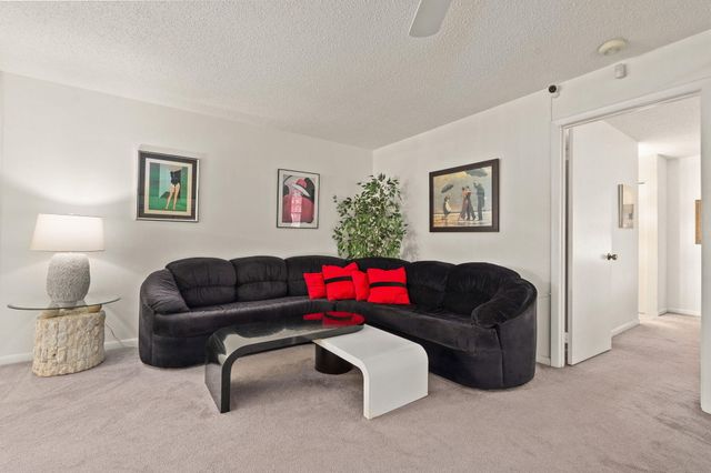 519 Ponderosa Drive 43, Fort Pierce, FL 34982