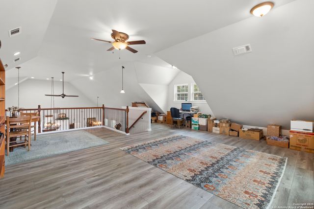 792 ALAMO BEACH RD, Pipe Creek, TX 78063