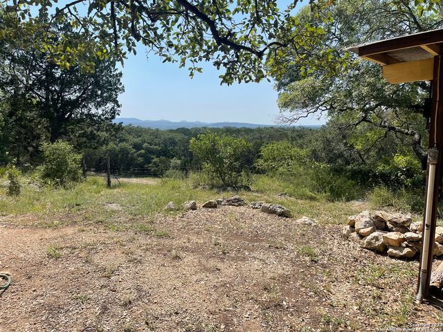 792 ALAMO BEACH RD, Pipe Creek, TX 78063