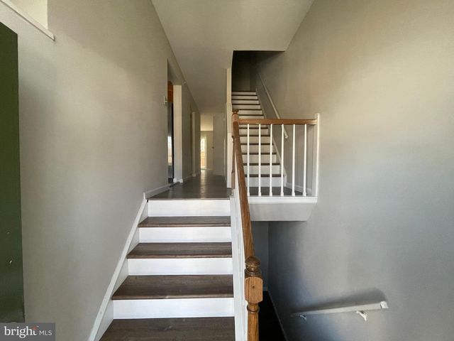 9817 RAINLEAF CT, Columbia, MD 21046