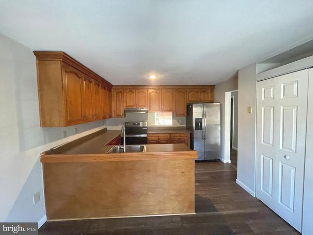 9817 RAINLEAF CT, Columbia, MD 21046