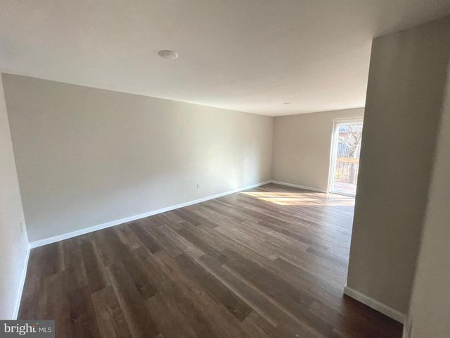 9817 RAINLEAF CT, Columbia, MD 21046