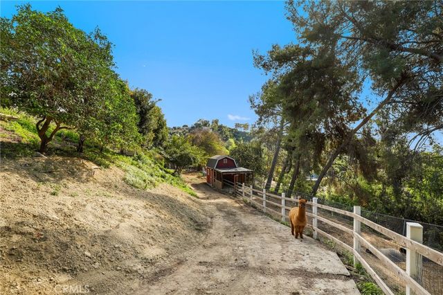 1918 Chandos Lane, La Habra Heights, CA 90631