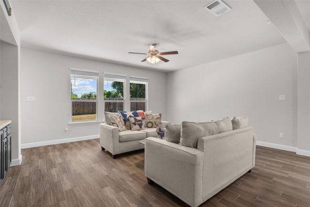 1201 Presidio Lane, Weatherford, TX 76087