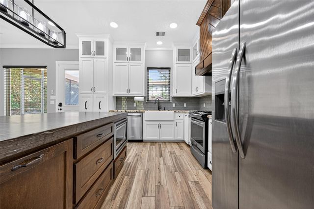 12322 High Fire Road, Montgomery, TX 77356