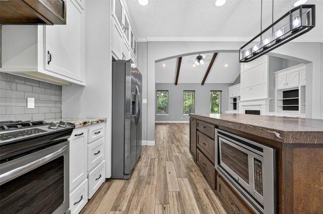 12322 High Fire Road, Montgomery, TX 77356