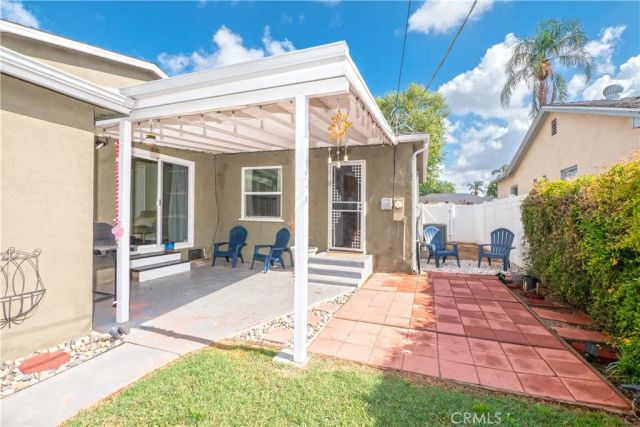 4290 Oakwood Place, Riverside, CA 92506