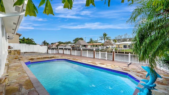 1412 NE 53rd Court, Fort Lauderdale, FL 33334