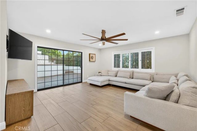 1454 N Hilltop, Azusa, CA 91702