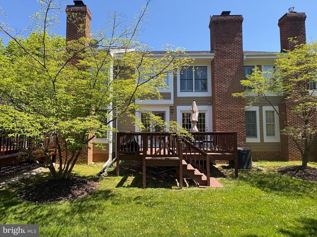 64 RIVER OAKS CIR, Baltimore, MD 21208