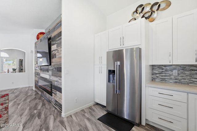 7636 W ANGELS Lane, Peoria, AZ 85383