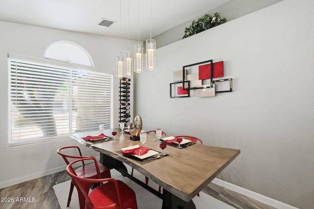 7636 W ANGELS Lane, Peoria, AZ 85383