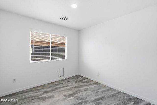 7636 W ANGELS Lane, Peoria, AZ 85383