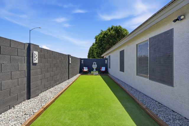 7636 W ANGELS Lane, Peoria, AZ 85383