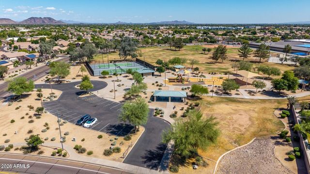 7636 W ANGELS Lane, Peoria, AZ 85383