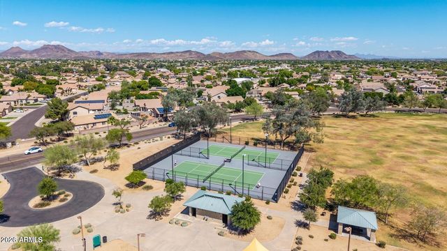 7636 W ANGELS Lane, Peoria, AZ 85383