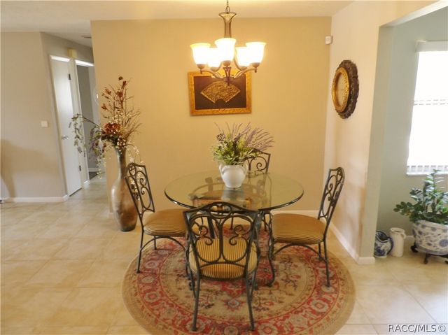 225 W Hollyfern Place, Beverly Hills, FL 34465