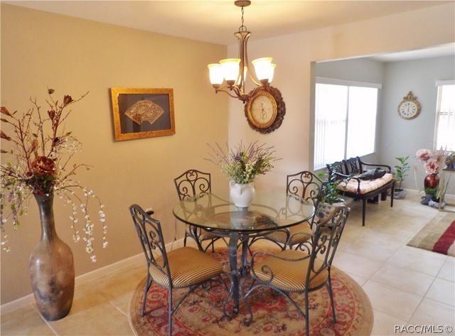 225 W Hollyfern Place, Beverly Hills, FL 34465