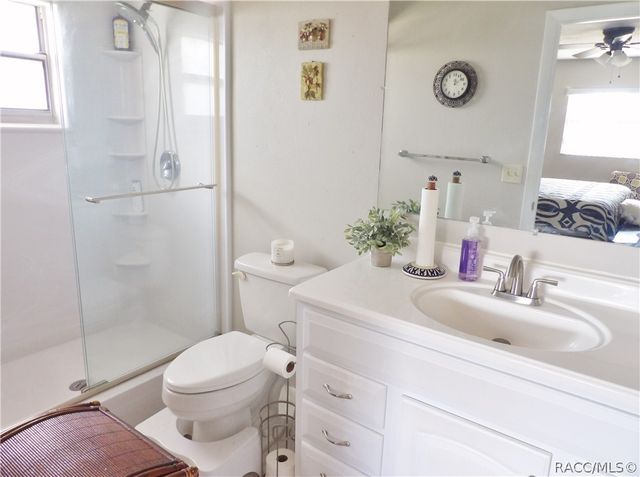 225 W Hollyfern Place, Beverly Hills, FL 34465