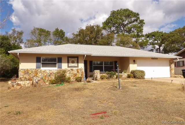 225 W Hollyfern Place, Beverly Hills, FL 34465